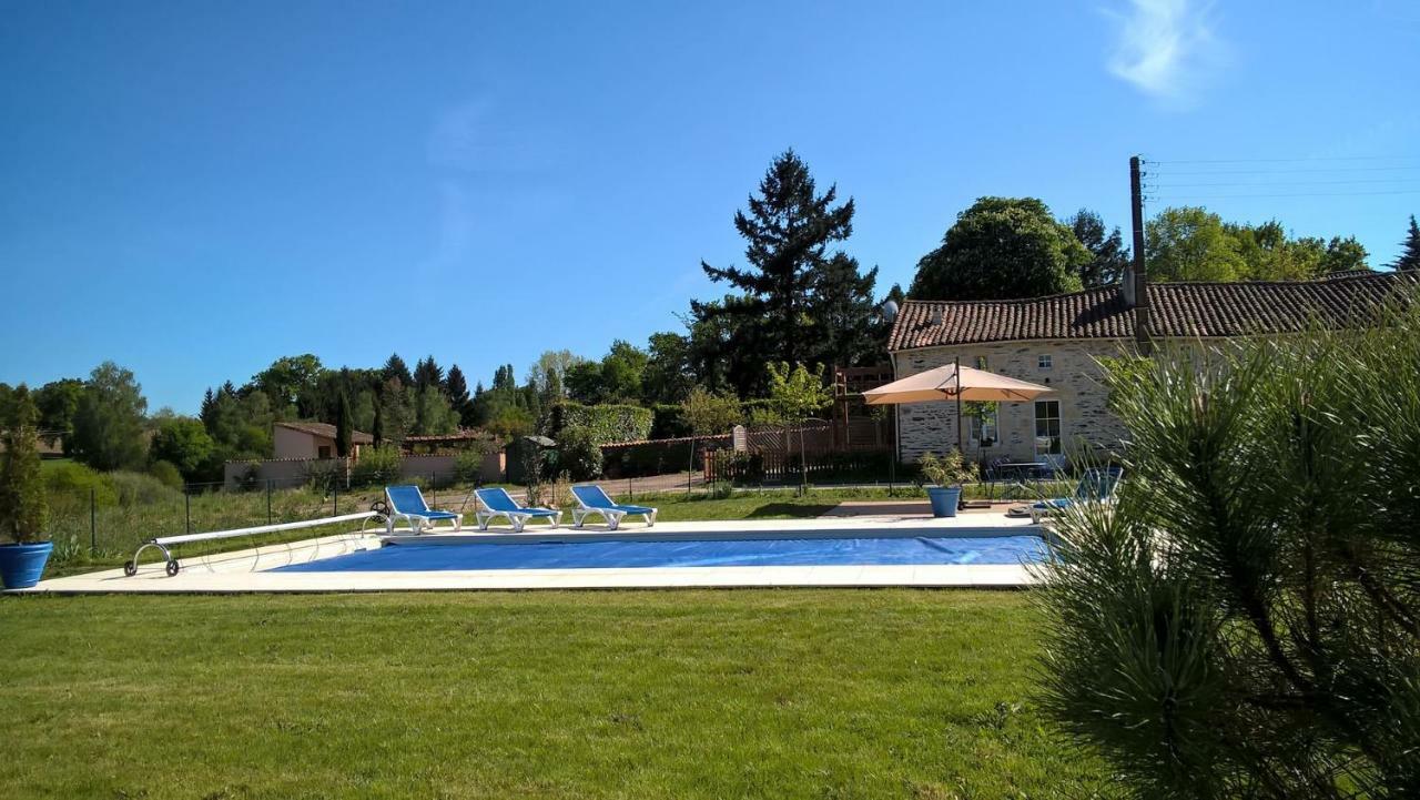 La Bucherie Villa Montembœuf Bagian luar foto
